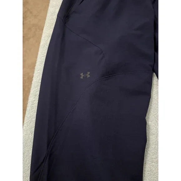 Under Armour Motion Joggers Womens Medium Navy Blue 1376926-348 NWT $80 MSRP - Picture 2 of 8